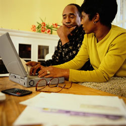 couple with laptop