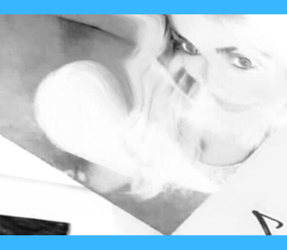 Copy of ETSY SQUARE DIGITAL PRODUCT TECH MOCKUPS - course creators & coaches (3).png