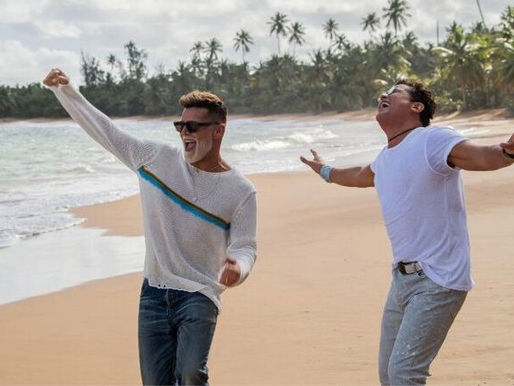 Carlos Vives y Ricky Martin le cantan juntos a Puerto Rico
