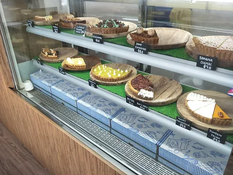 Windowsill Pie Upper Thomson T R Y 2
