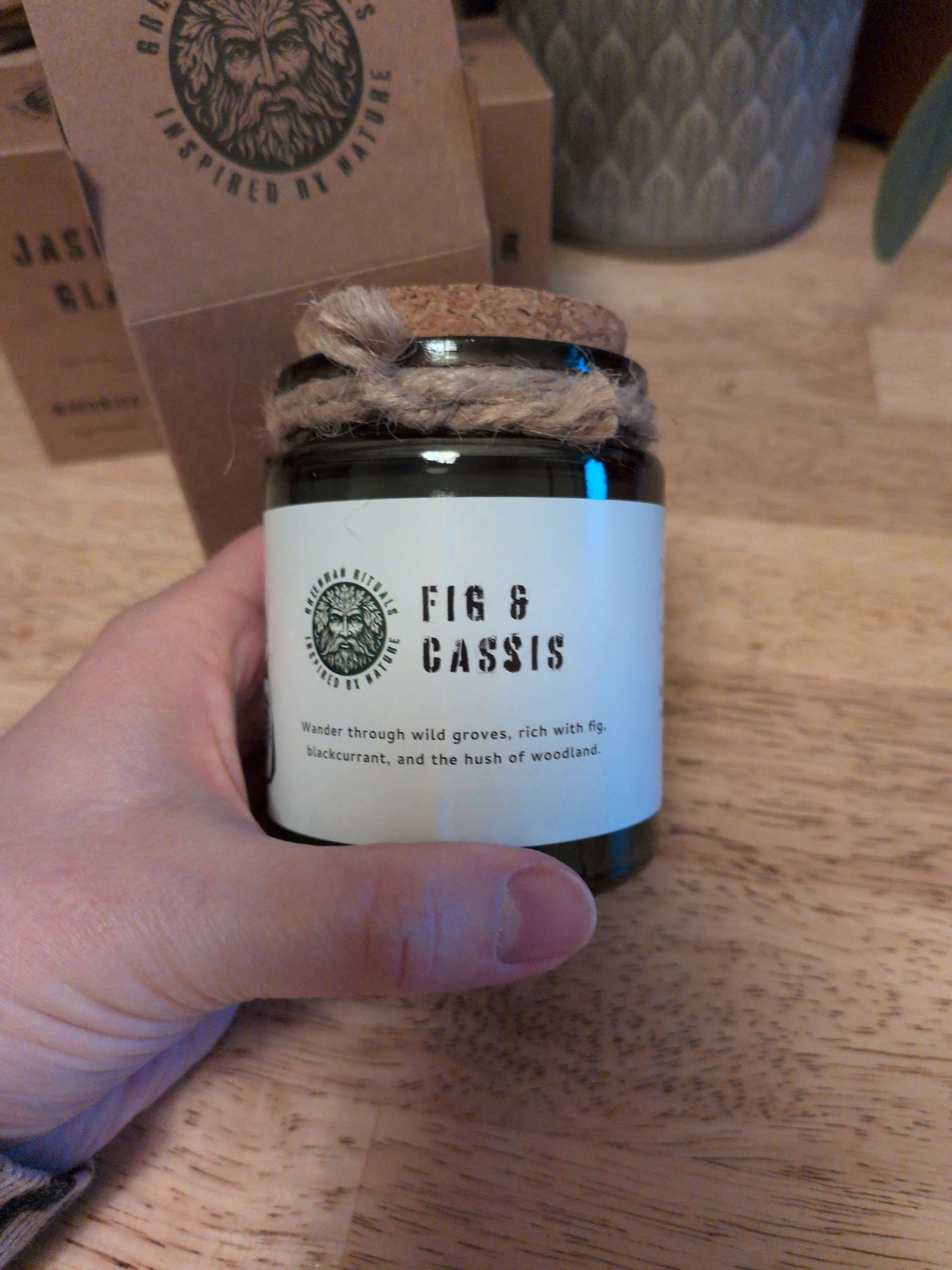 Woodwick soy candle - Fig & Casis