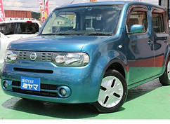 日産 キューブ_edited.jpg