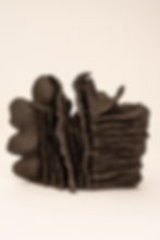 Mère, H 30 cm Grès noir 2020.
