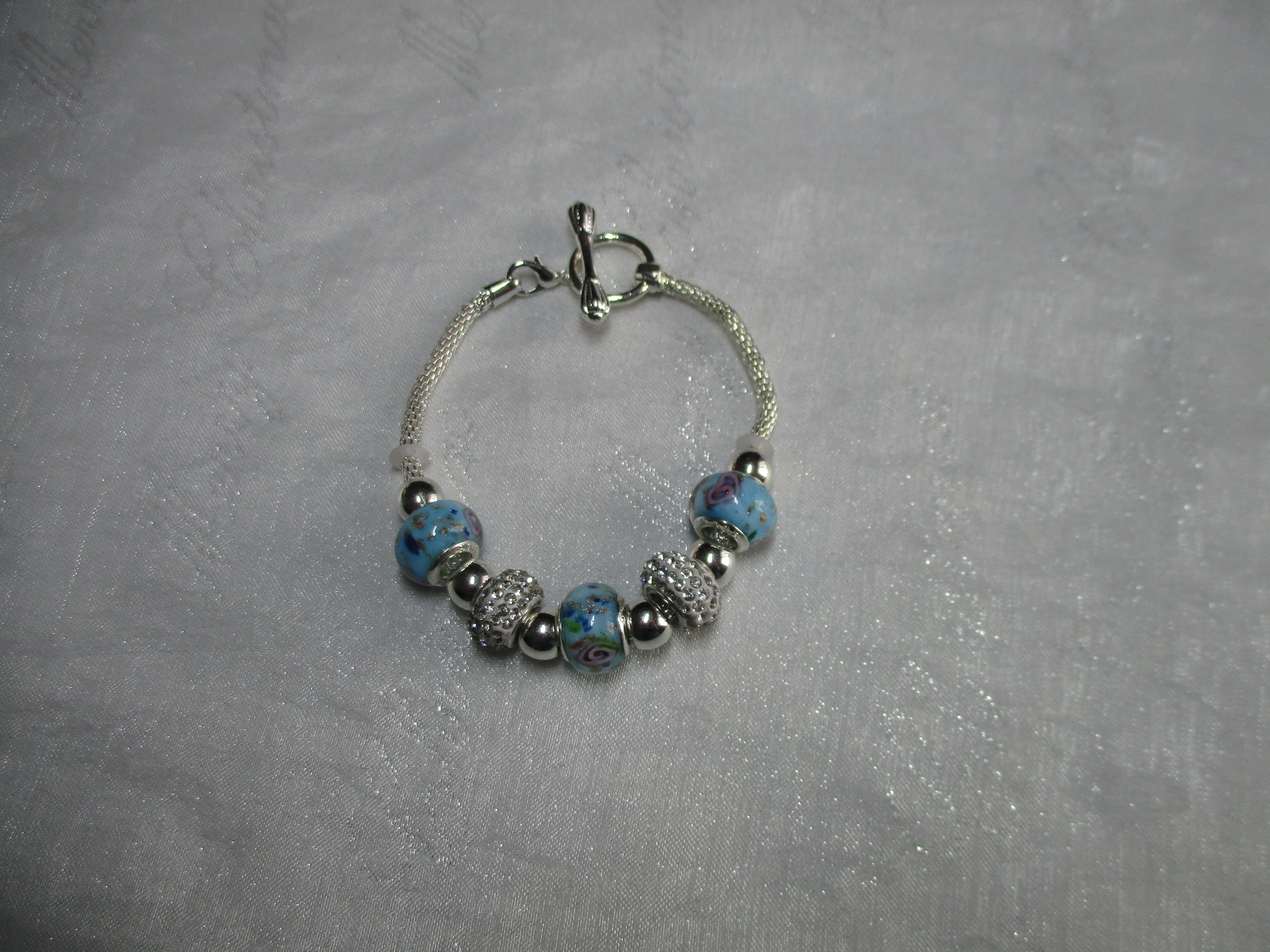 Bracelet perles en verre et strass (réf: U103)