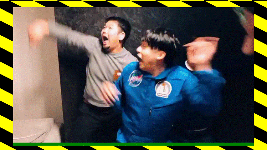 パニックGIF.gif
