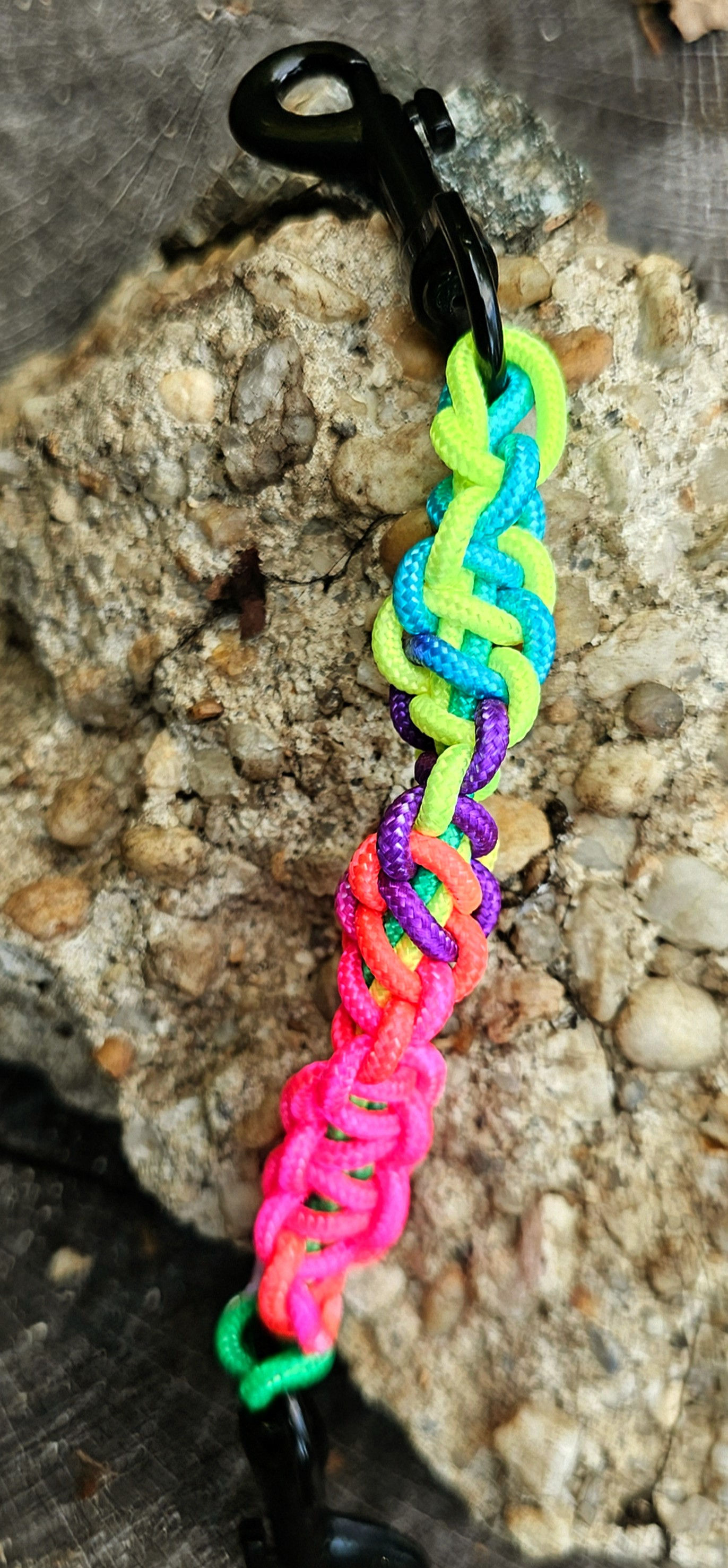 Tie Die Mayhem - Twist