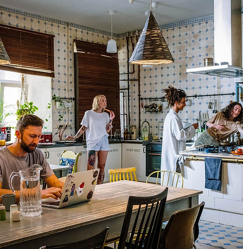 Oliver-Hoerzer-Housing_co-living_pexels-cottonbro-e1623221488738.jpg