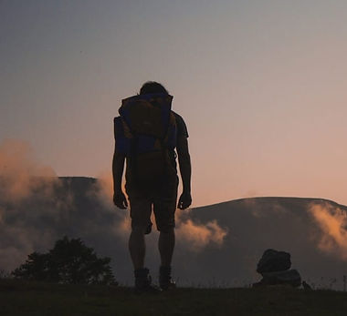 hiking-hiker-backpack-outdoors-wallpaper