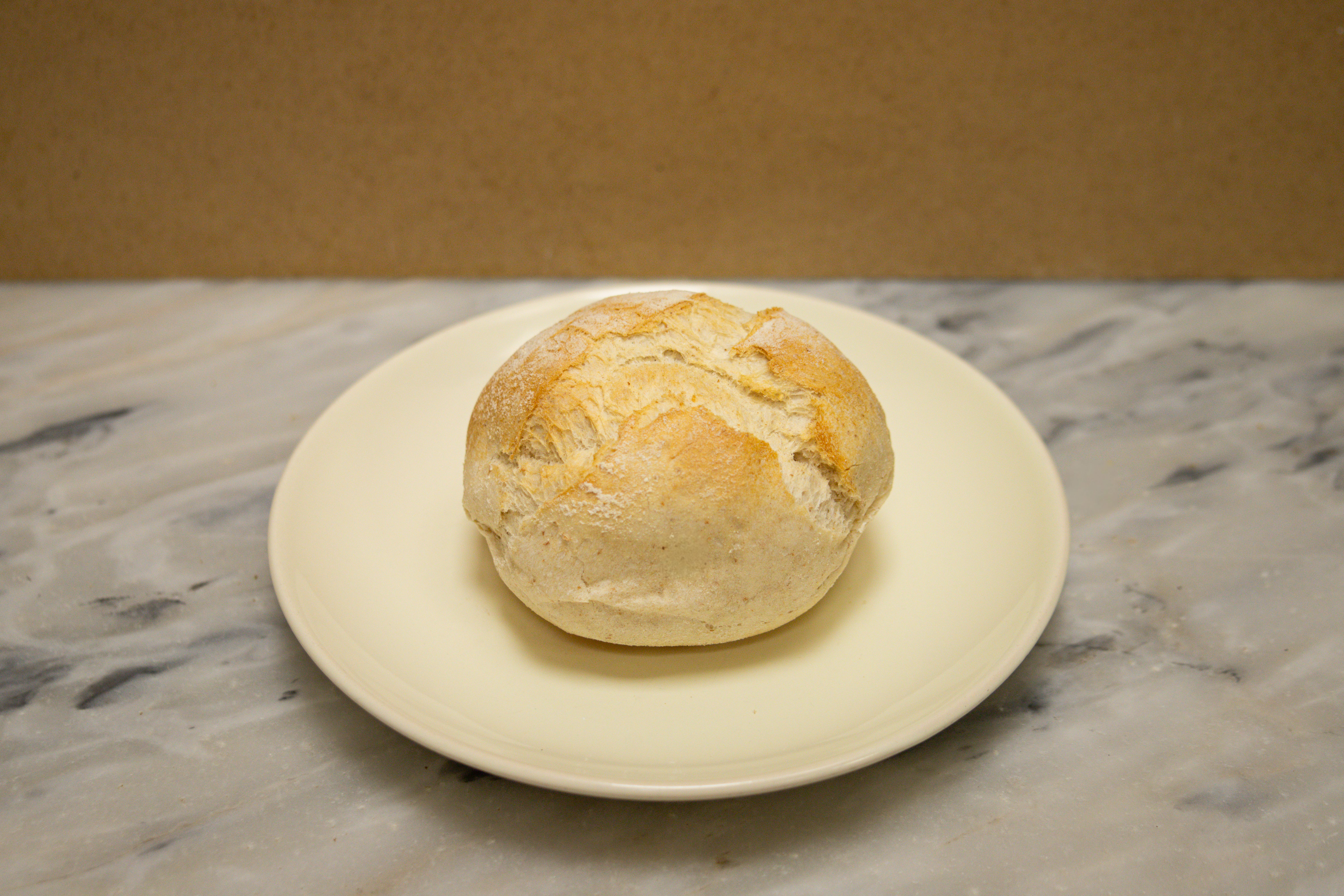 Bola