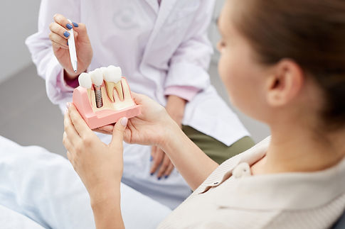 Explication implant