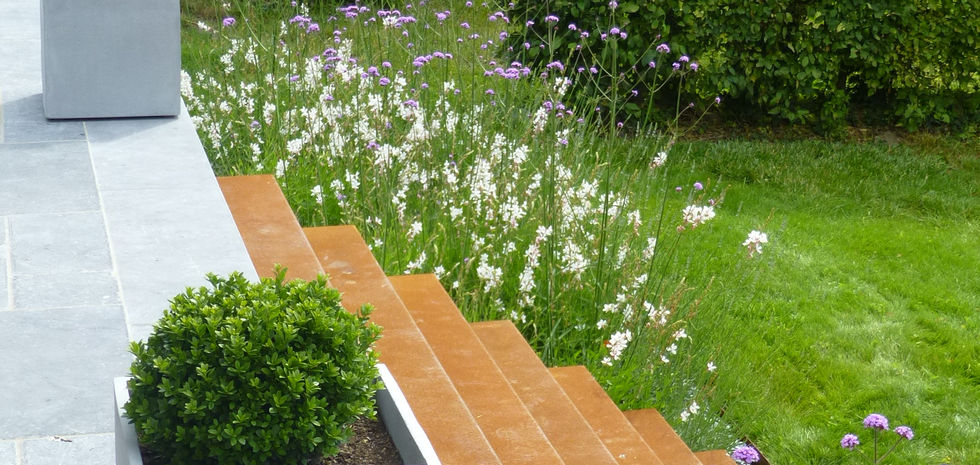 Escalier en acier corten à Liers