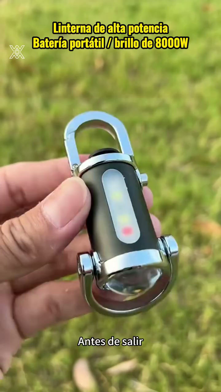 Linterna portátil recargable y brillante para llavero