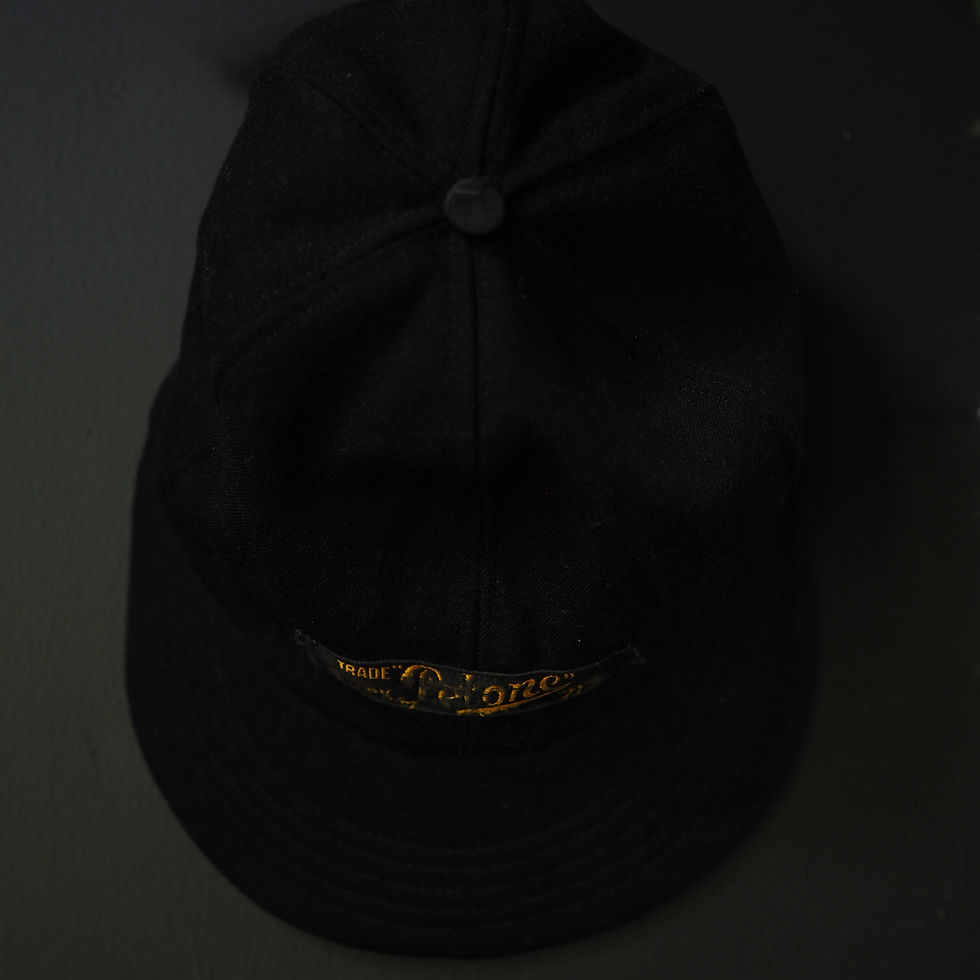 Thumbnail: Petone tux cap