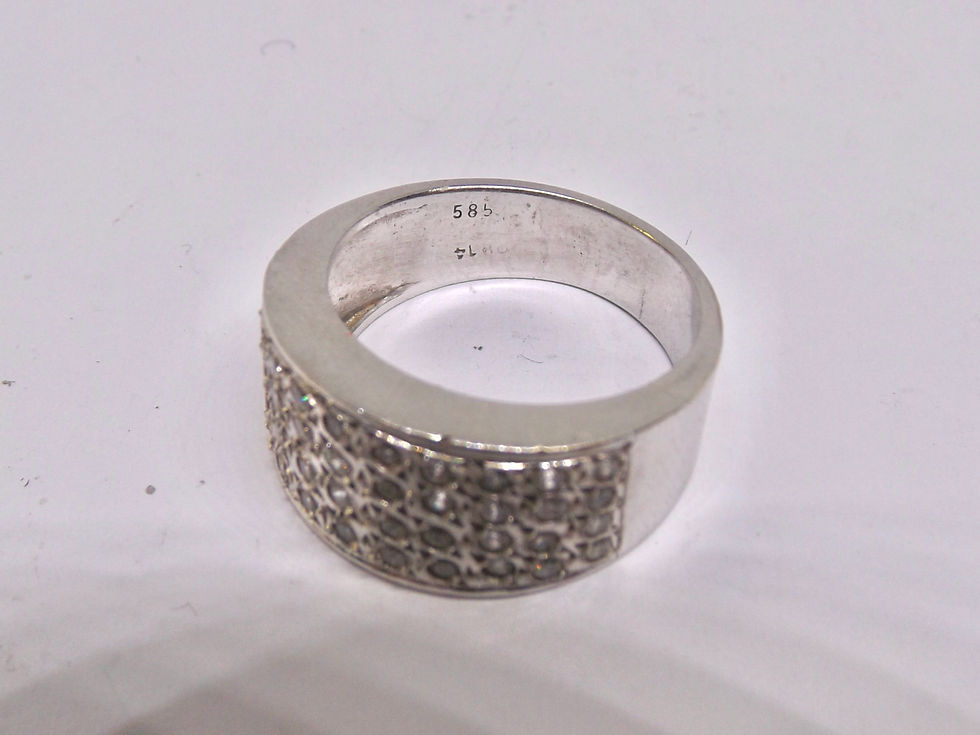 Miniaturbild: 144*  Weiss Gold Ring mit 44 Brillanten ca 0,9 Kt - Gold 14 Kt / .585