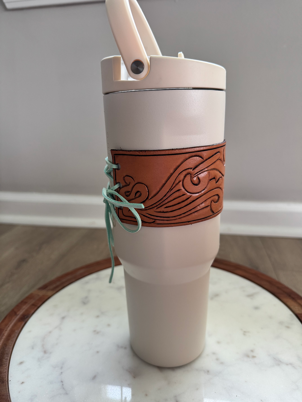 Thumbnail: Tumbler Wrap