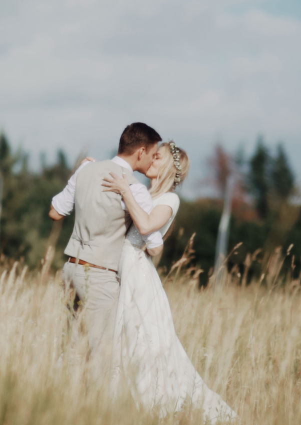 C0002 (2).00_01_00_22.Still001.jpg