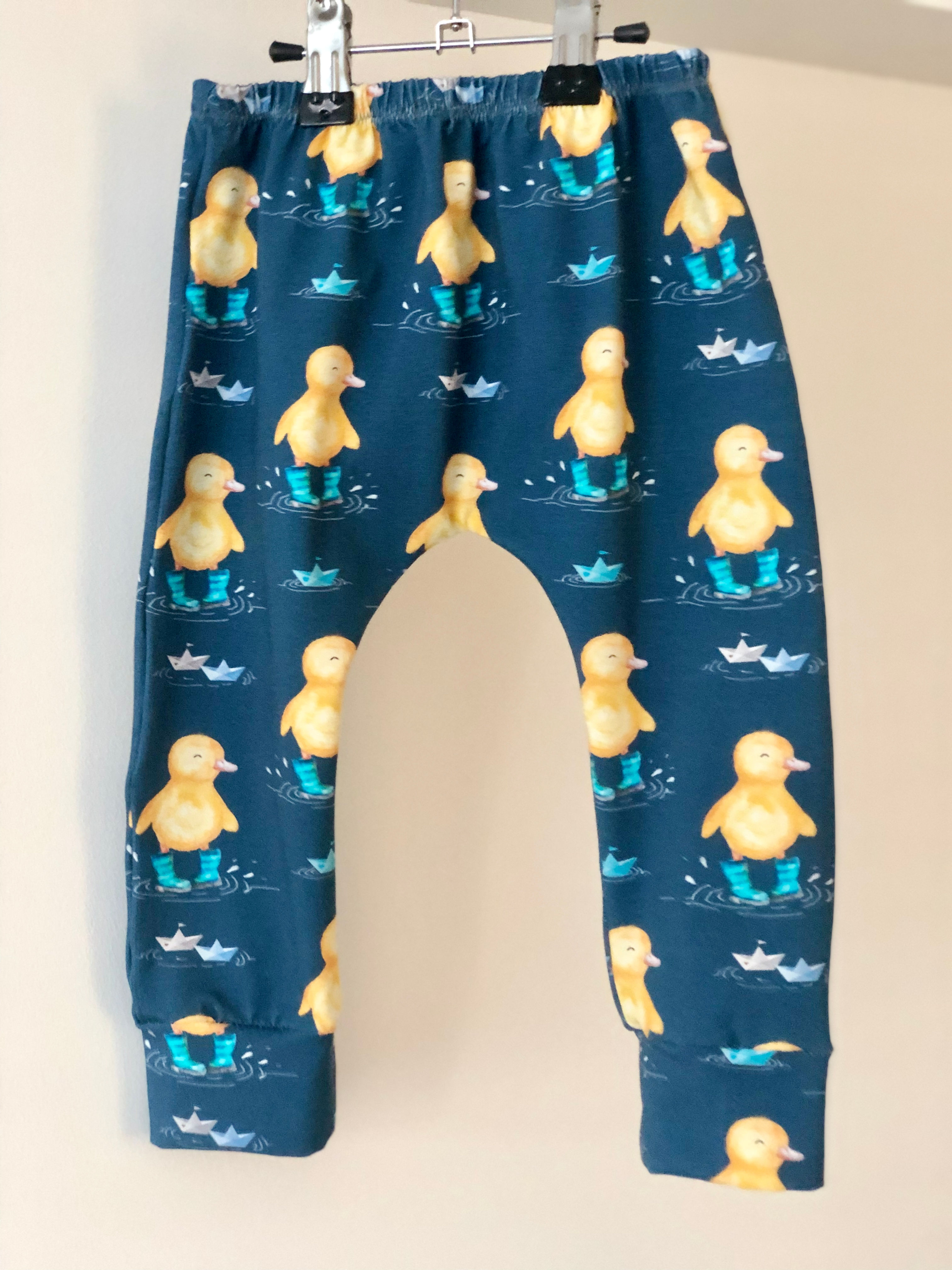 Gift Set - Leggings, Hat & Teether