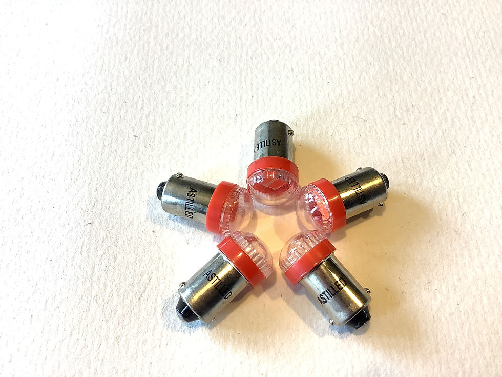 Thumbnail: CLEAR DOME RED2 SMD LED