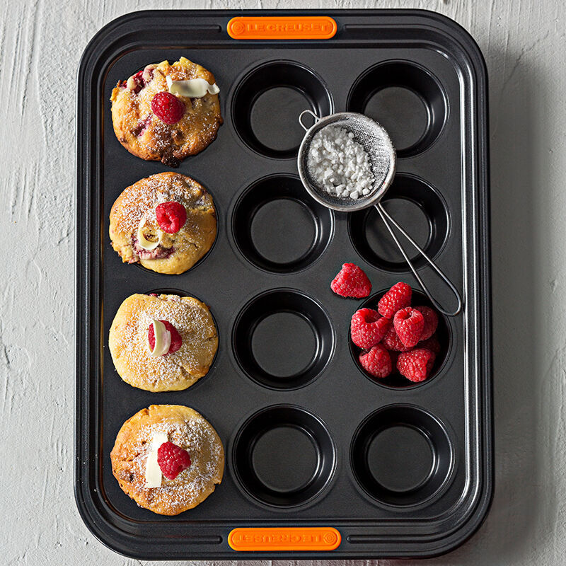 Thumbnail: Le Creuset Bakeware 12 cup Bun Tray 34cm Black