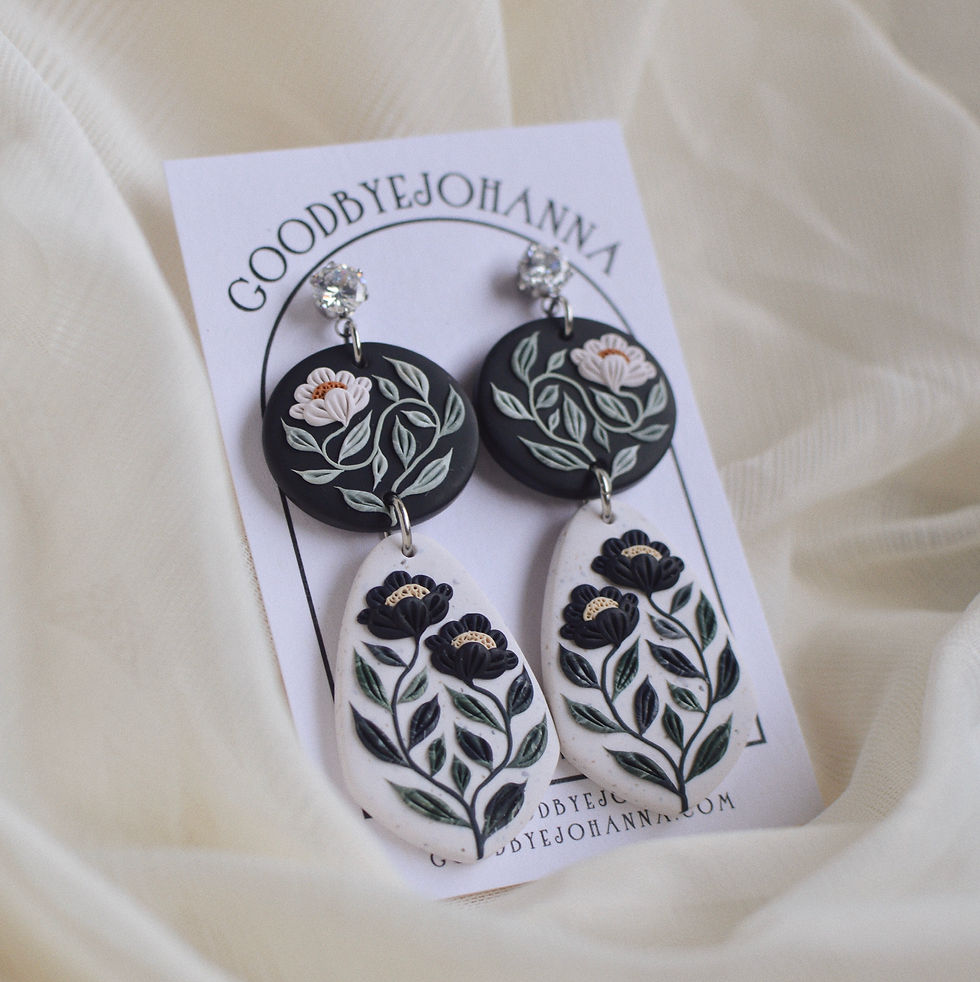 Thumbnail: Granite Signature Floral with Cubic Zirconia, 7cm