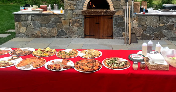 Outside apizza gathering_edited.jpg