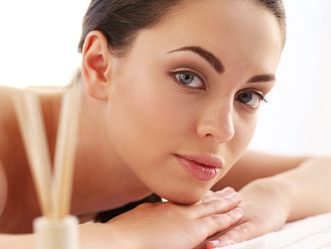 Enhance Your Facial Features with Juvederm Fillers in Dubai