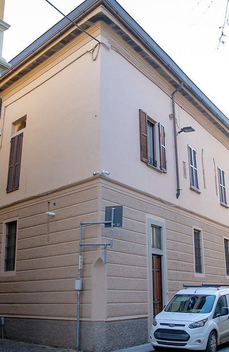 photo facade of historic building 3