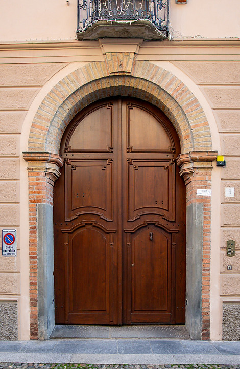photo historic building