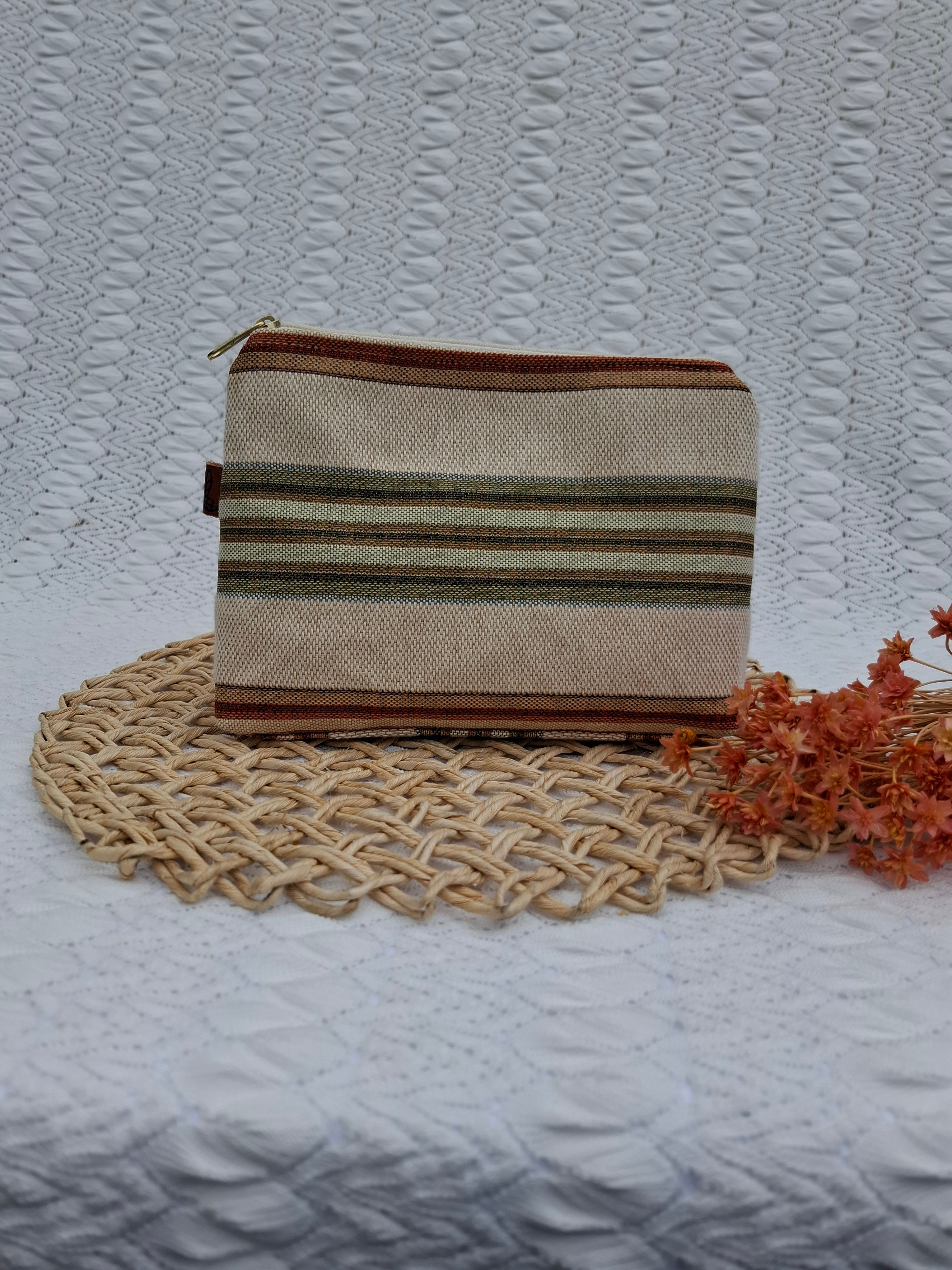 Nécessarie Lis - Ref 20241207