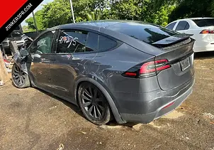 Tesla Model X 2020