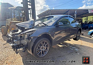 piezas de TESLA MODEL 3 2022    en Junker Gardy, Moca; recibido en dic 2024