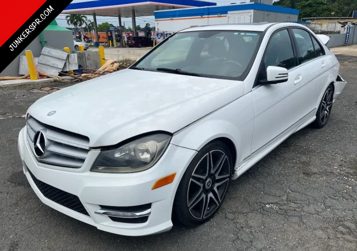 Mercedes-Benz C250 2013.webp