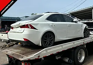 piezas de LEXUS IS 250 2016 en JUNKER GARDY; recibido en AGO 24
