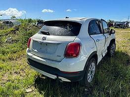 3 Fiat 500X 2016 