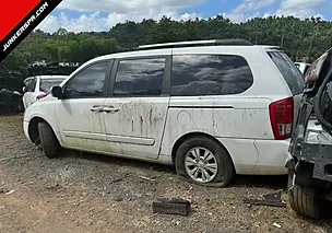 piezas de KIA SEDONA 2012 en Junker Correa, Caguas; recibido en Ago 2024
