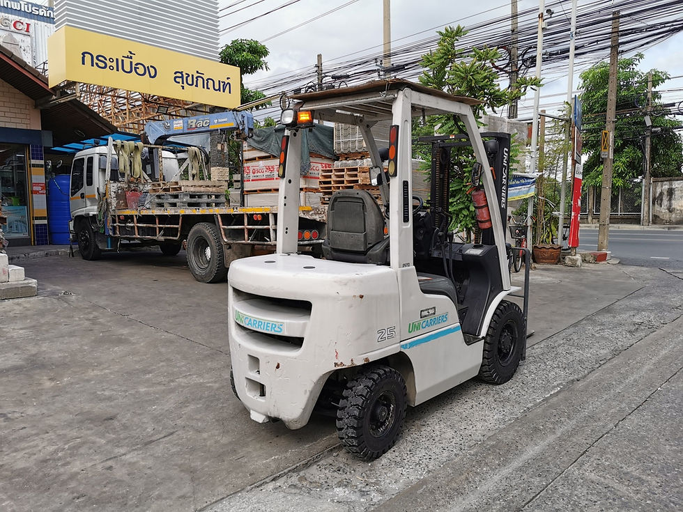 ภาพขนาดย่อ: Nissan เครื่องดีเซล 2.5ตัน