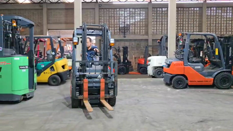 ภาพขนาดย่อ: TOYOTA ไฟฟ้านั่งขับ รถปี 2021