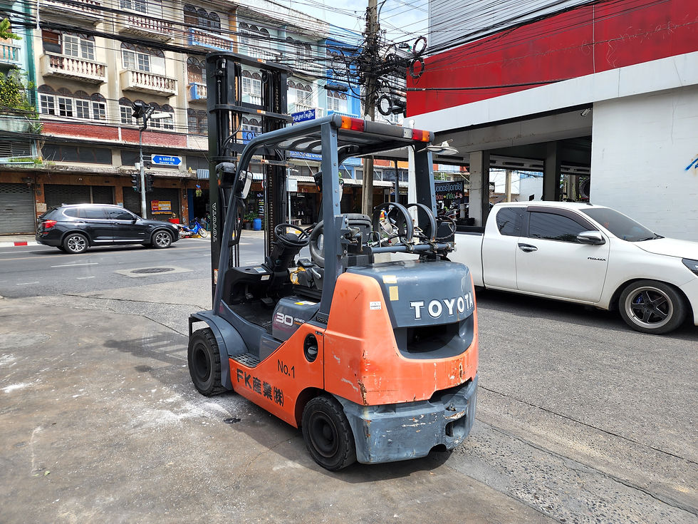 ภาพขนาดย่อ: TOYOTA 8FGK30 3ตัน รุ่นคอมแพค เสาสูง 4.5 เมตร