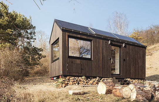 Tiny house Akela - Effet bois brûlé - tiny house plain pied