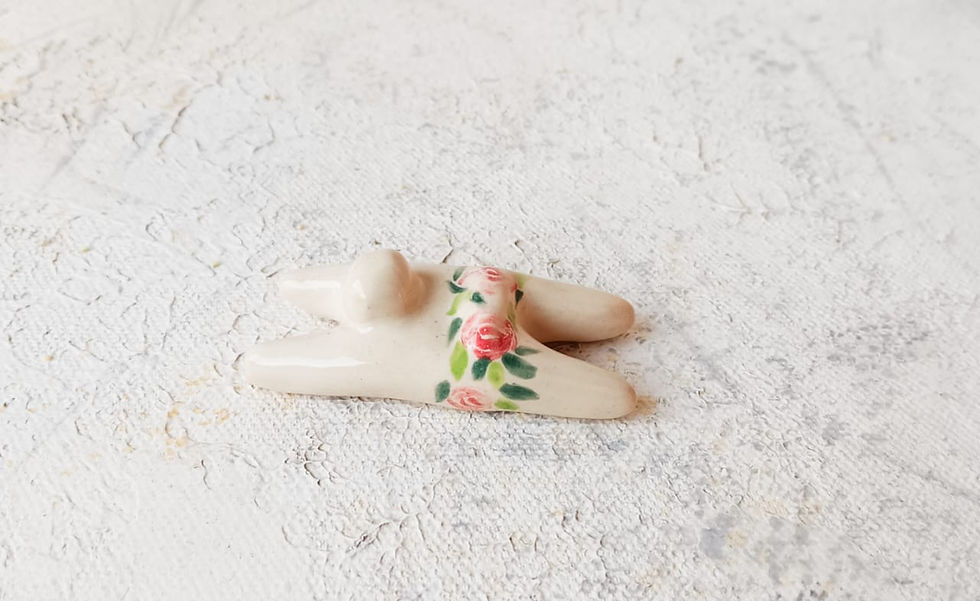 Thumbnail: Swimmers red floral