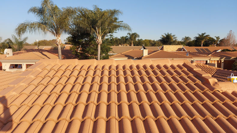 roof ridge tile waterprooofing and verge tile waterproofing.jpg