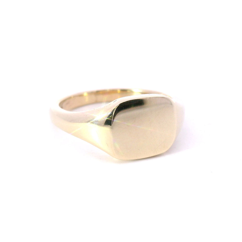 9ct Yellow Gold Cushion Shaped Signet Ring
