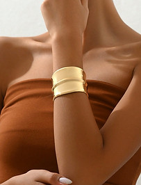 model draat brede armband in goud kleur van world's finest