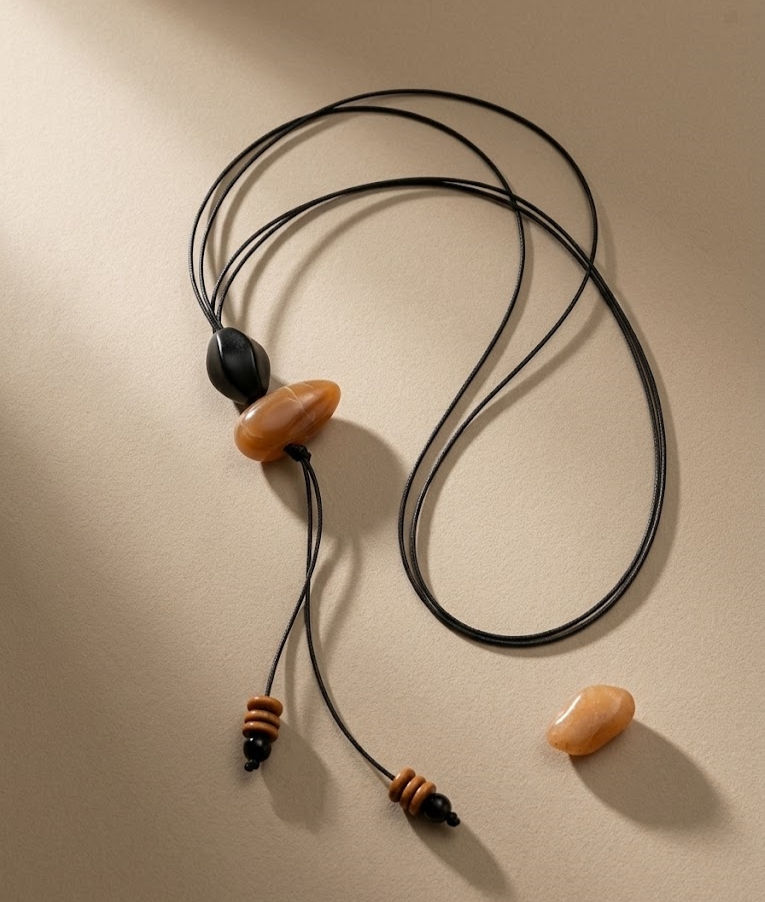 statement ketting met hanger van world's finest bovenaanzicht