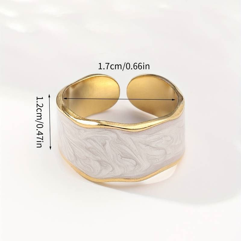 Thumbnail: Wit enamel Fieke | statement ring