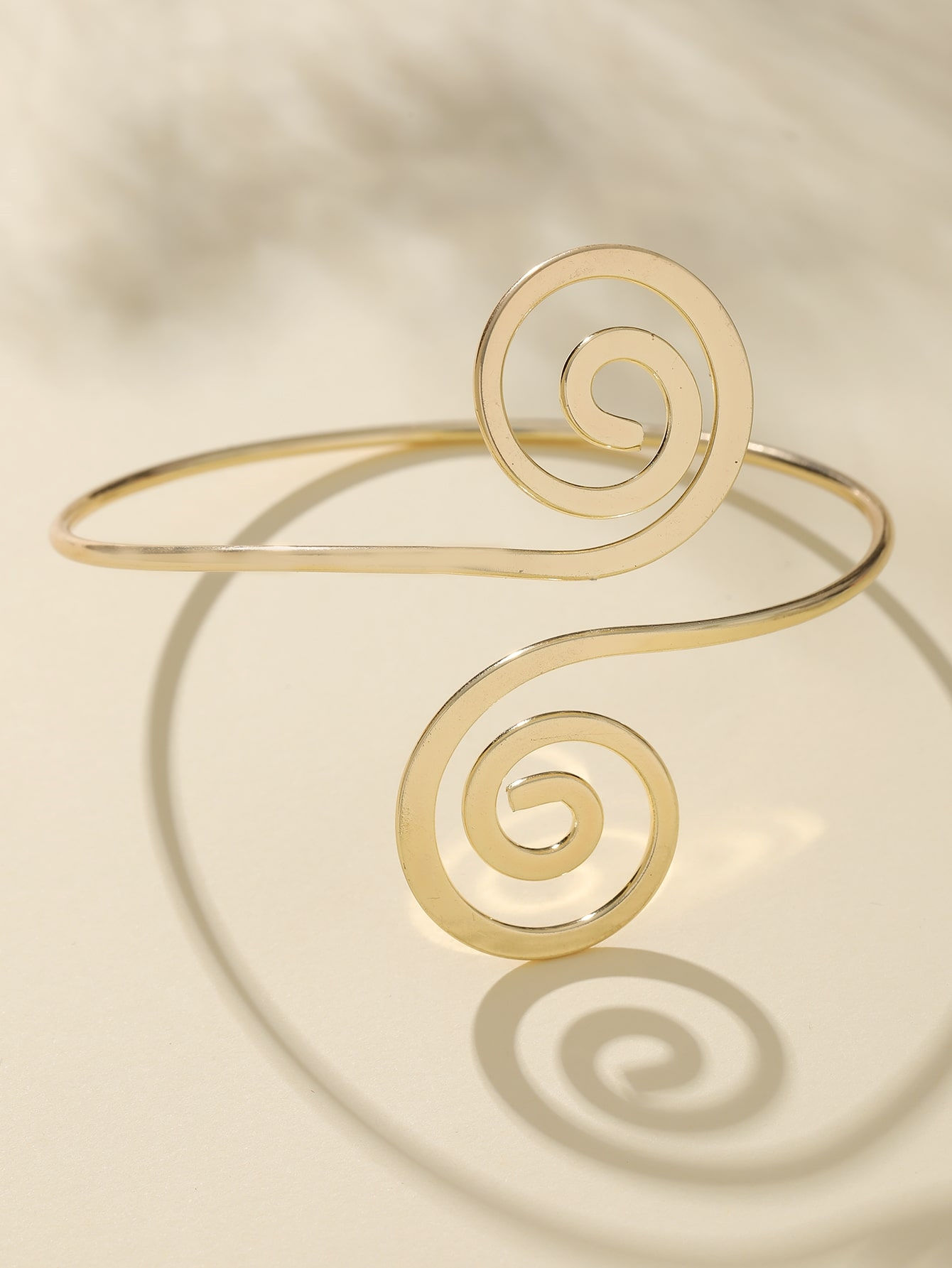 statement bovenarm armband goud van world's finest vooraanzicht 2