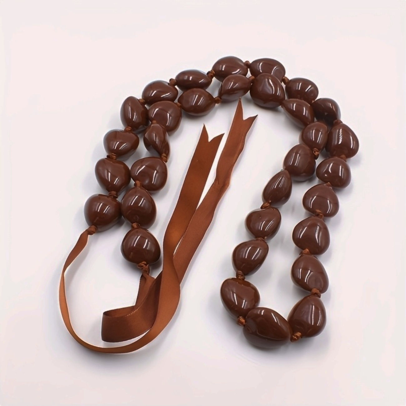 extra lange statement kralen ketting met grote kralen bruin van world's finest vooraanzicht 2