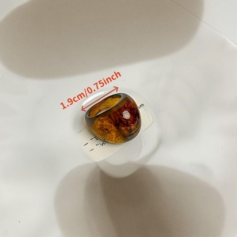Thumbnail: Bruine Dome ring | grote gekleurde ring