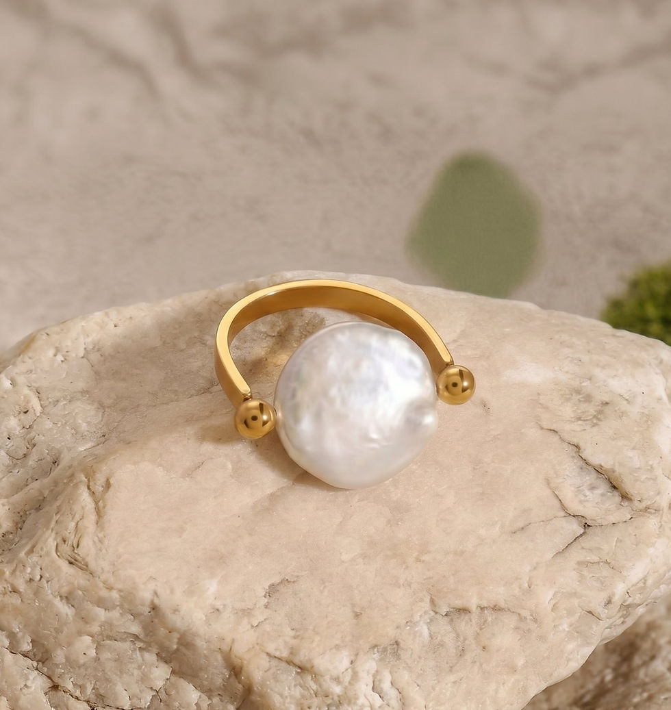 statement ring met grote ronde natuurlijke zoetwater parel van world's finest bovenaanzicht