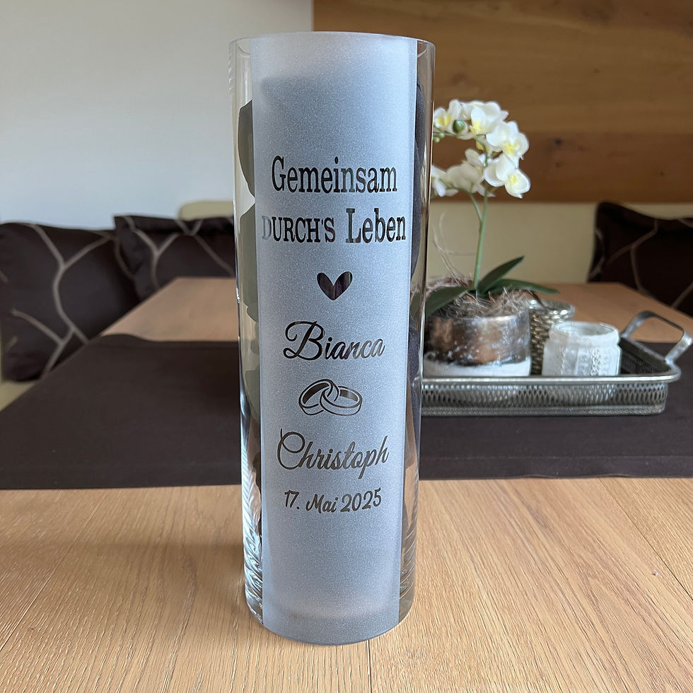 Miniaturbild: Glasvase mit Gravur